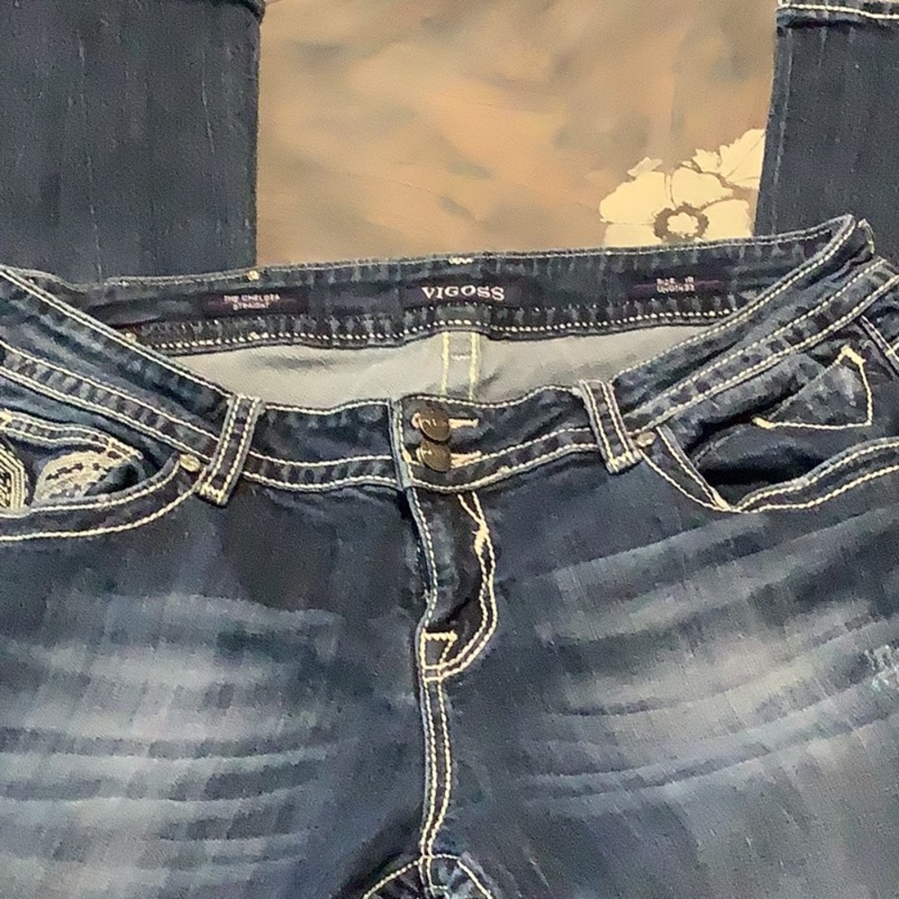 Women’s Size 18 Vigoss The Chelsea Distressed Jeans